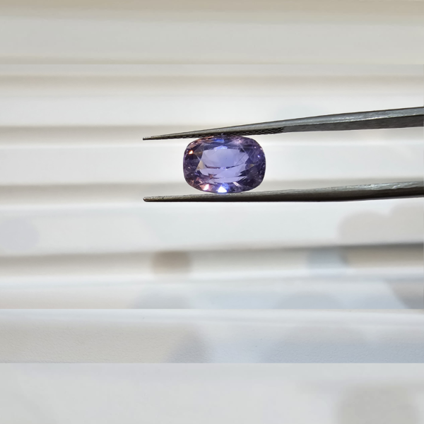 Blue Sapphire 4.85 cts.