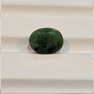 Emerald 7.65 carat (8.50 ratti)