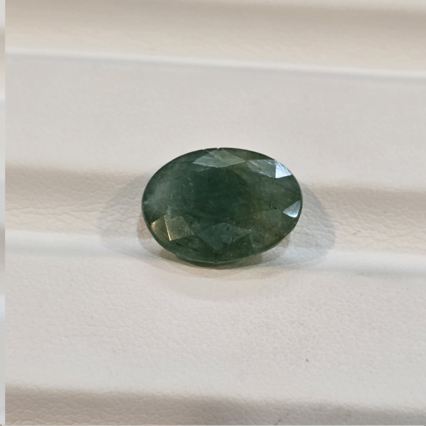 Emerald 6.00 carat (6.50 ratti)