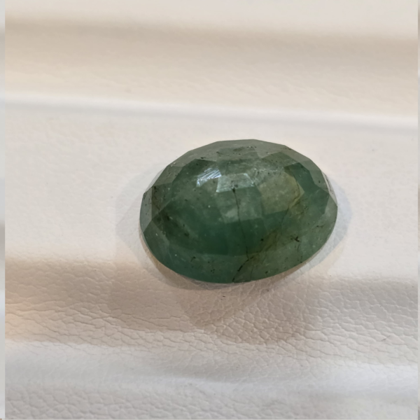 Emerald 6.00 carat (6.50 ratti)