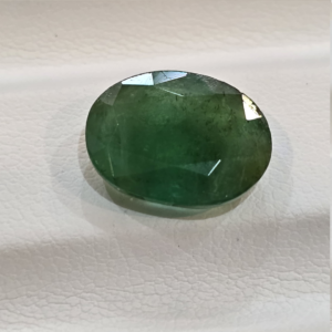 Emerald 4.50 carat 5.00 ratti